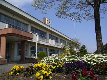 下野市立 国分寺東小学校の画像1
