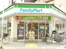 ファミリーマート阪急三国駅西店