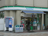 ファミリーマート西三国四丁目店