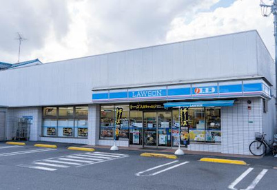 ローソン 練馬春日町二丁目店の画像1