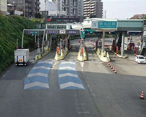 東名高速道路 東名川崎IC 下り 入口の画像1