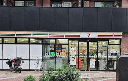 セブンイレブン 高円寺駅北口店の画像1