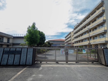 習志野市立第七中学校の画像1