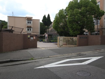 京都市立明徳小学校の画像1