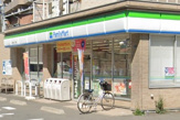 ファミリーマート 小浦川崎浜町二丁目店