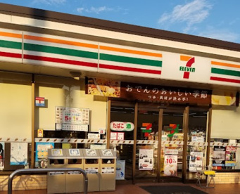 セブンイレブン東大阪森河内西2丁目店の画像1