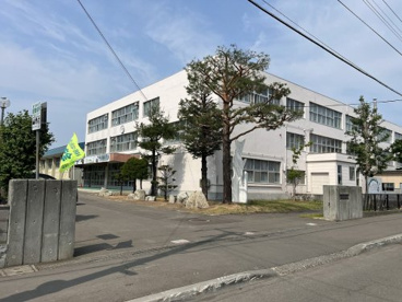 札幌市立発寒東小学校の画像1