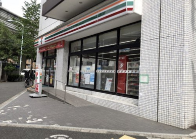 セブンイレブン 港区南青山7丁目店の画像1