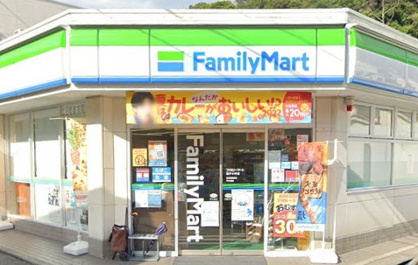 ファミリーマート 逗子小坪店の画像1