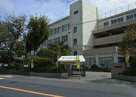 市川市立富美浜小学校の画像1