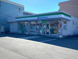 ファミリーマート