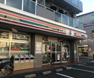 セブンイレブン 蓮根店
