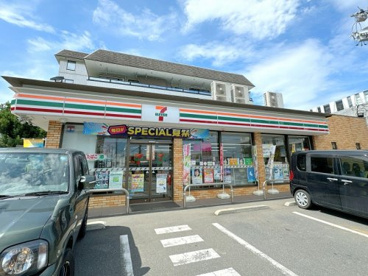 セブンイレブン 埼玉大井中央店の画像1