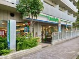 ファミリーマート目黒三田通り店