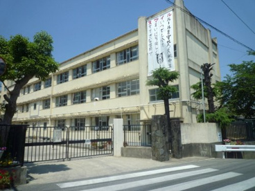 久米田中学校の画像1