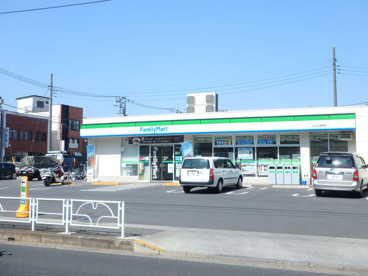 ファミリーマート 小平上水南町店の画像2