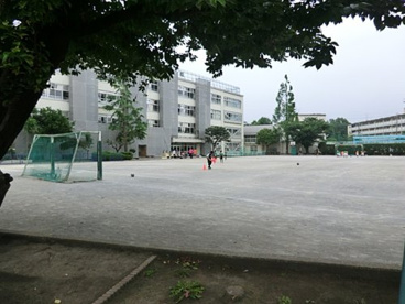 高井戸東小学校の画像1