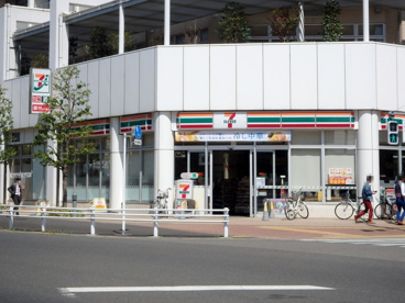 セブンイレブン　西国分寺駅前店の画像1