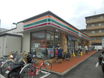 セブンイレブン　新小平駅前店