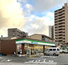 ファミリーマート さいたま沼影二丁目店の画像1