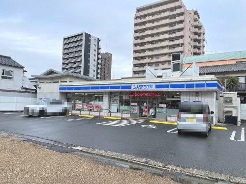 ローソン 四日市中部店の画像