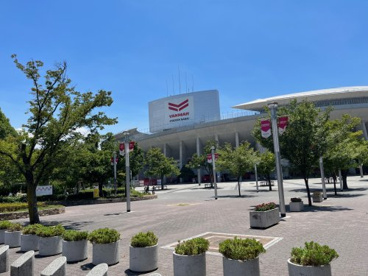 ヤンマースタジアム長居(長居陸上競技場)の画像1