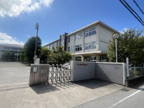 宮の原中学校の画像