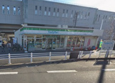 ファミリーマート 近鉄烏森駅前店