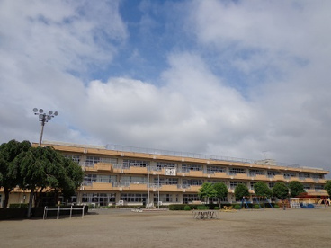 小山市立 若木小学校の画像1