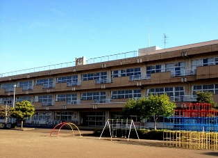 小山市立 間々田東小学校の画像1