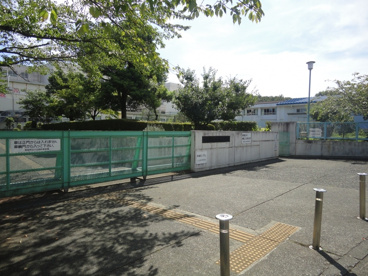 町田市立小山田中学校の画像2