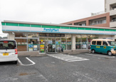 ファミリーマート 石神井台七丁目店