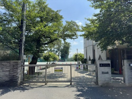 世田谷区立砧中学校の画像