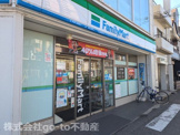 ファミリーマート 仁川駅前店