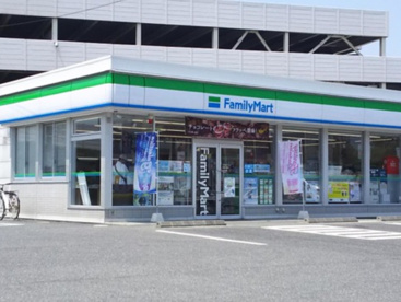 ファミリーマート倉敷中庄店の画像1