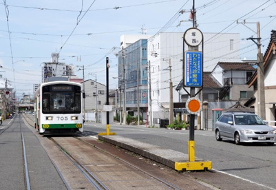 塚西駅の画像1