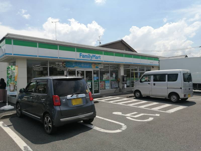 ファミリーマート 熊谷拾六間店の画像