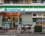 ファミリーマート 柿生駅北口店