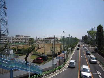 昭島市立昭和中学校の画像1