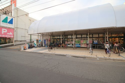 マルフジ東中神店の画像1