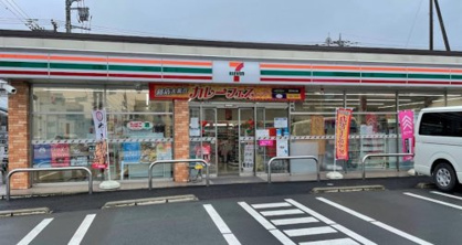 セブンイレブン 御殿場湯沢店の画像1
