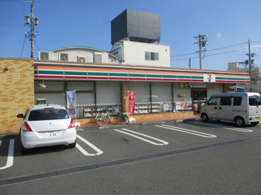 セブンイレブン鴨江3丁目店の画像2