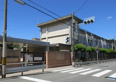 成和小学校の画像1