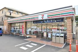 セブンイレブン 横浜すみれが丘店の画像1