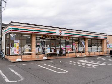 セブンイレブン 八王子四谷町店の画像1