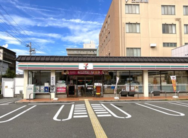 セブンイレブン【京都吉祥院向田東町店】の画像1