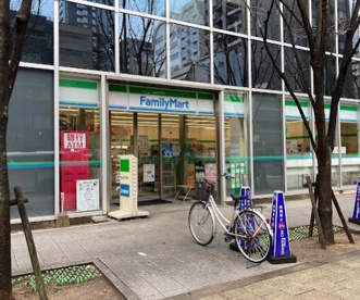 ファミリーマート本町橋店の画像1