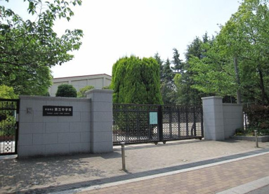 吹田市立第三中学校の画像1