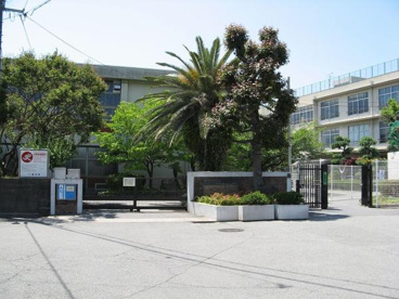 豊中市立第五中学校の画像1