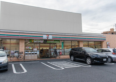 セブンイレブン 足立綾瀬4丁目店の画像1